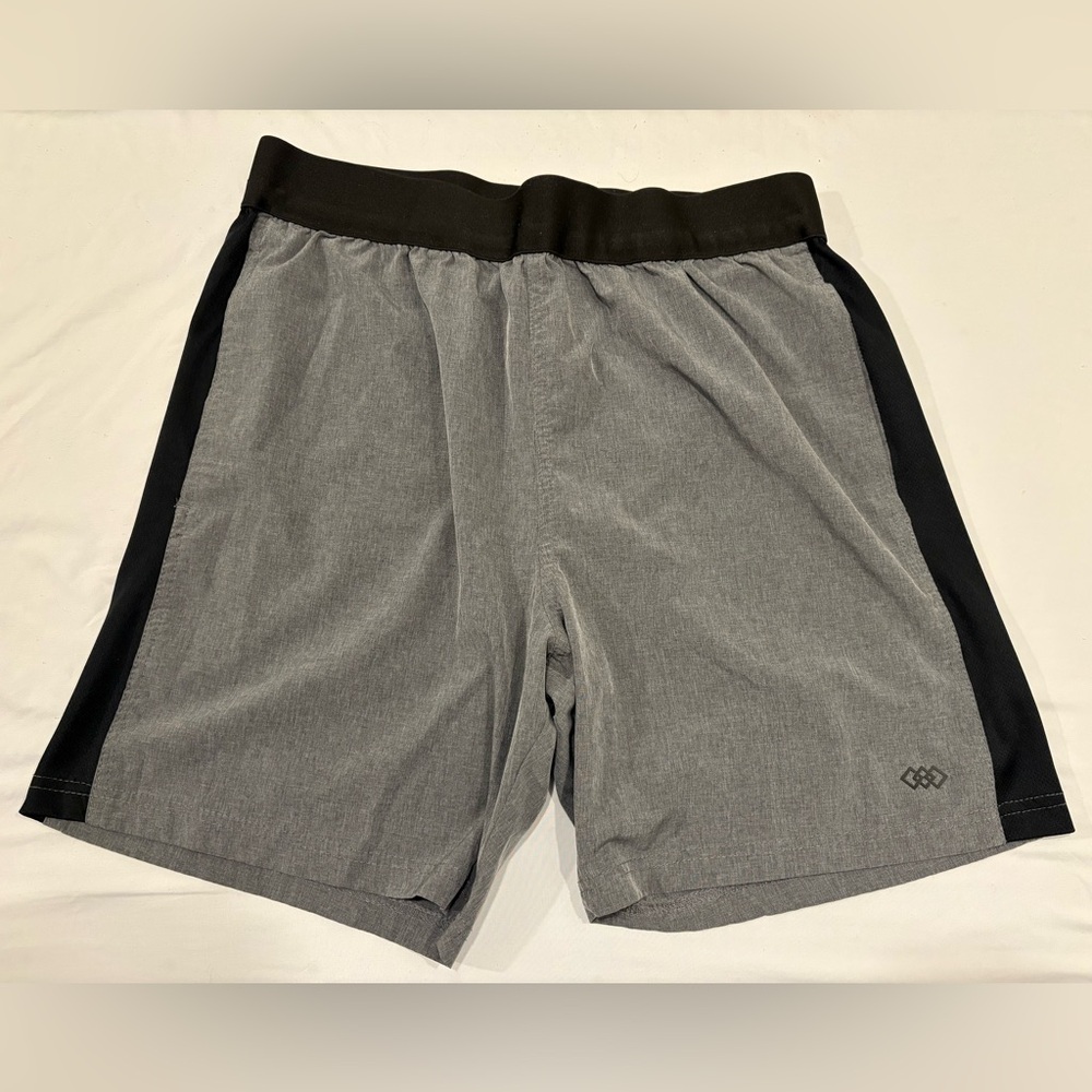 Men's Performance Athletic Shorts in Gray and Black